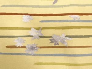 アンティーク　綴れ　横段に梅・楓模様織り出し名古屋帯